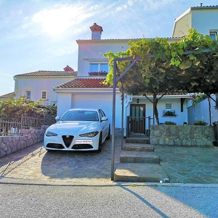 Doleco Apartment Opatija Exterior photo